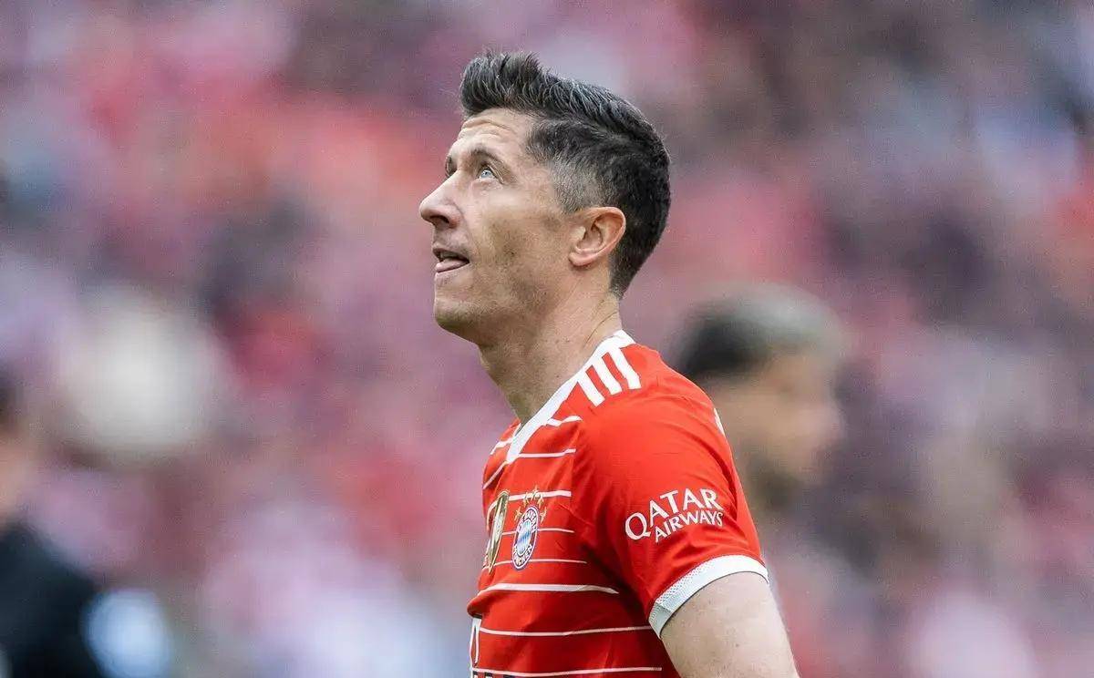 北爱尔兰队战平捷克，遗憾错失晋级的简单介绍