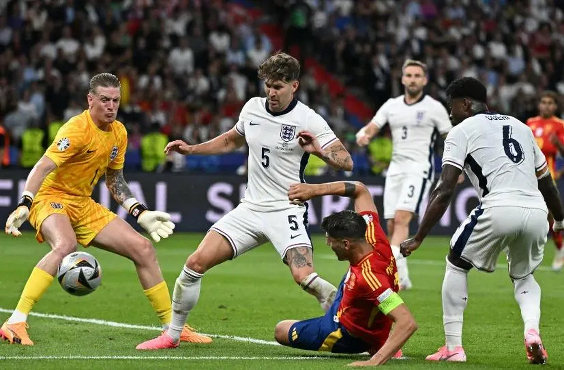 英格兰国家队成功夺冠