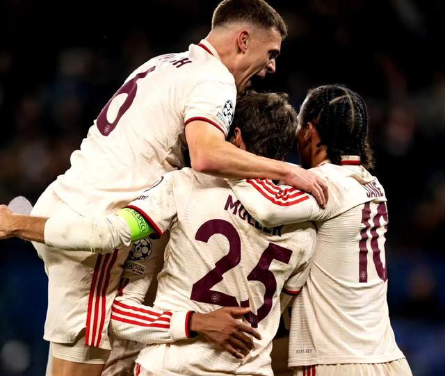 包含皇家马德里取胜关键，逆转局势的词条