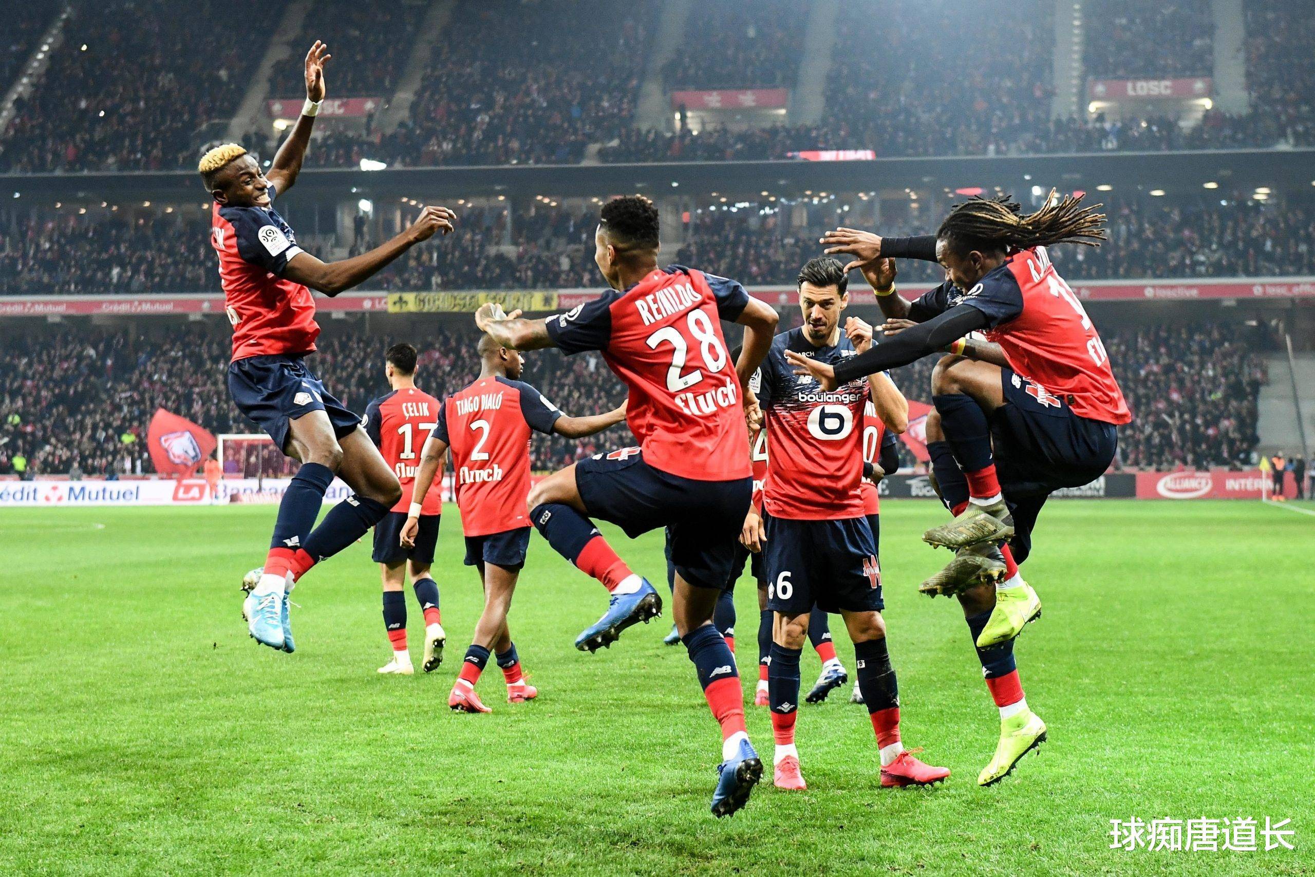 埃因霍温主场落败，遭遇困境的简单介绍