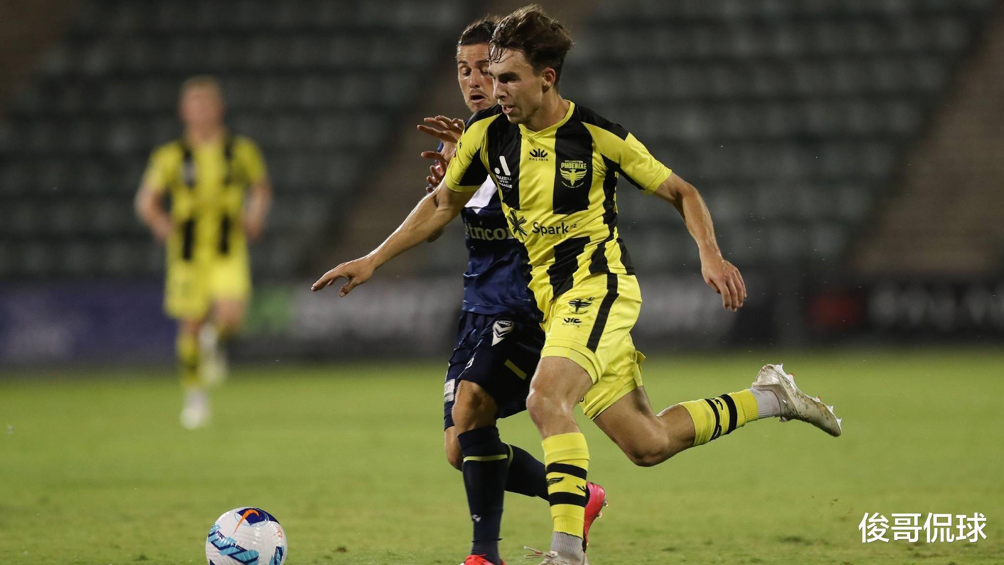 开云体育官方网站-阿拉维斯主场不败，坚决守住胜利