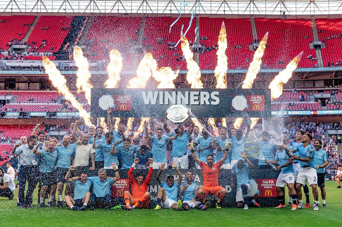 包含欧冠淘汰赛火爆开幕,球迷狂热看点无数的词条 包含欧冠淘汰赛火爆开幕,球迷狂热看点无数的词条