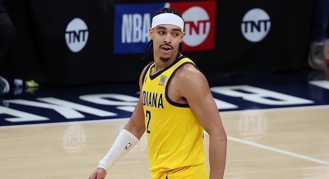 开云APP-欧洲优秀篮球新秀崭露头角，成为球队关键人物