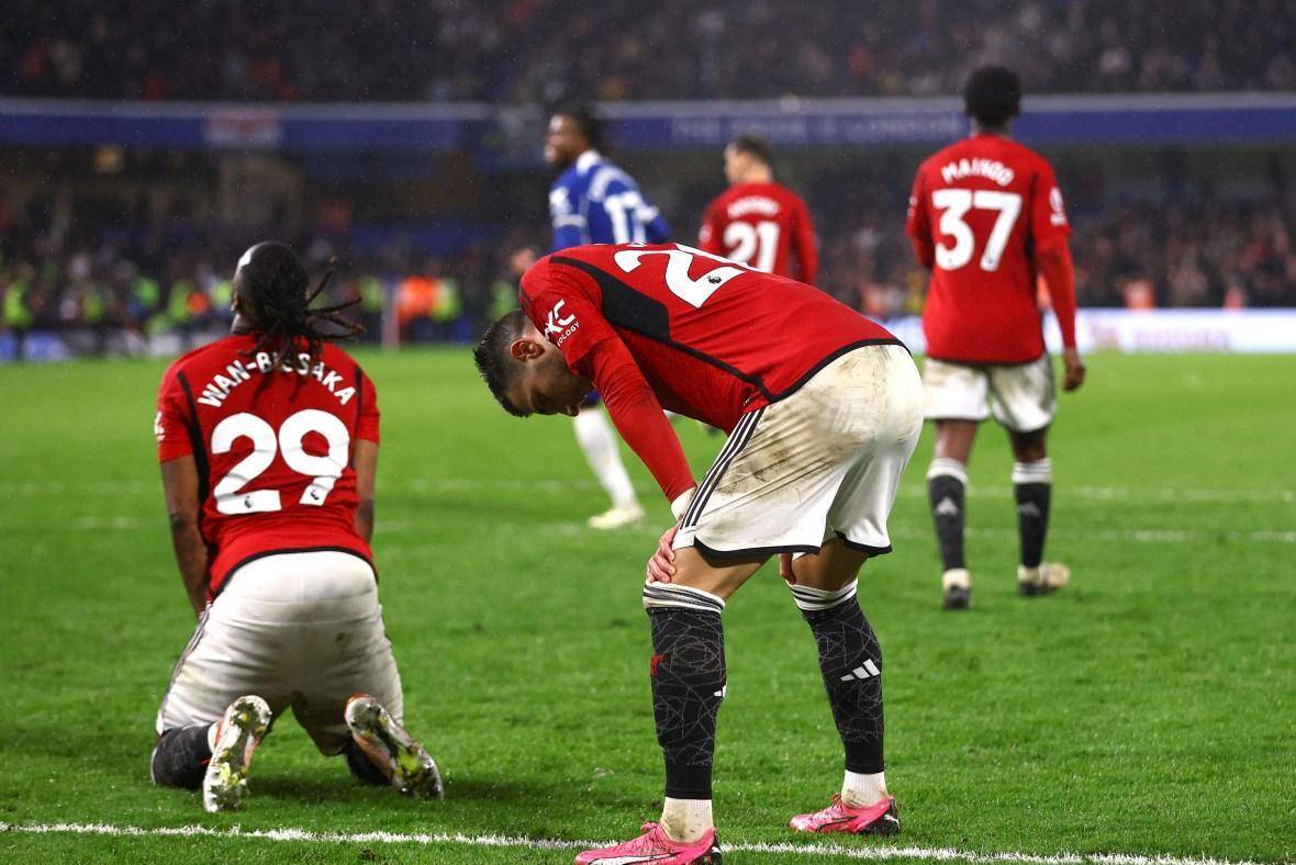 默滕斯关键扑点逆转,切尔西击败马德里晋级! 默滕斯关键扑点逆转,切尔西击败马德里晋级!