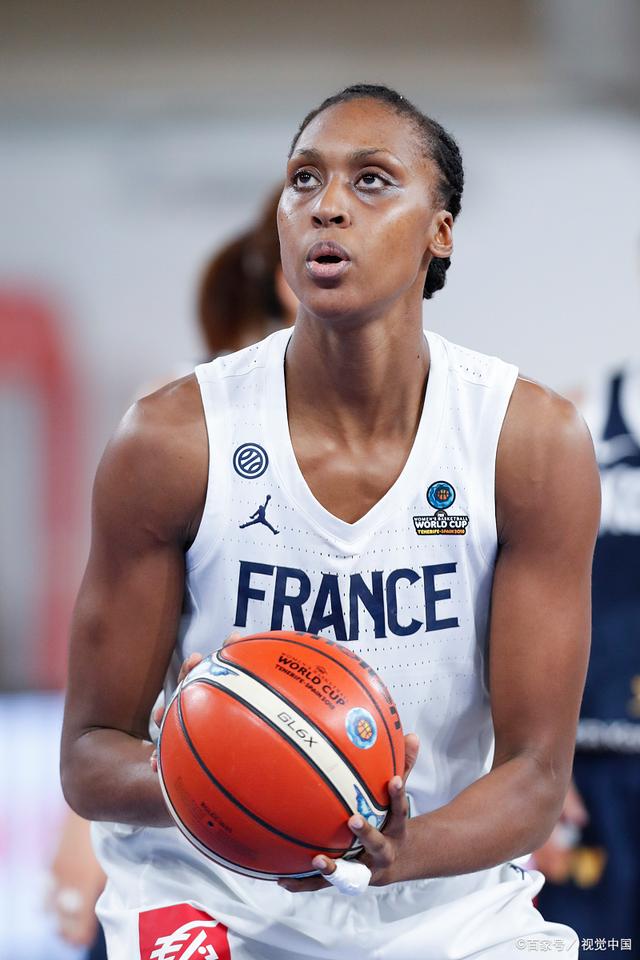 开云体育官方网站-传奇守门员宣布退役：格里芬告别职业足球的简单介绍