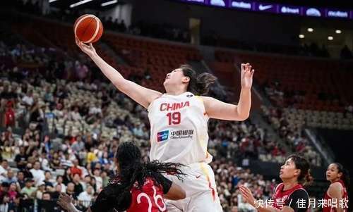 包含广东女篮惨遭江苏女篮击溃，输球之痛难掩的词条