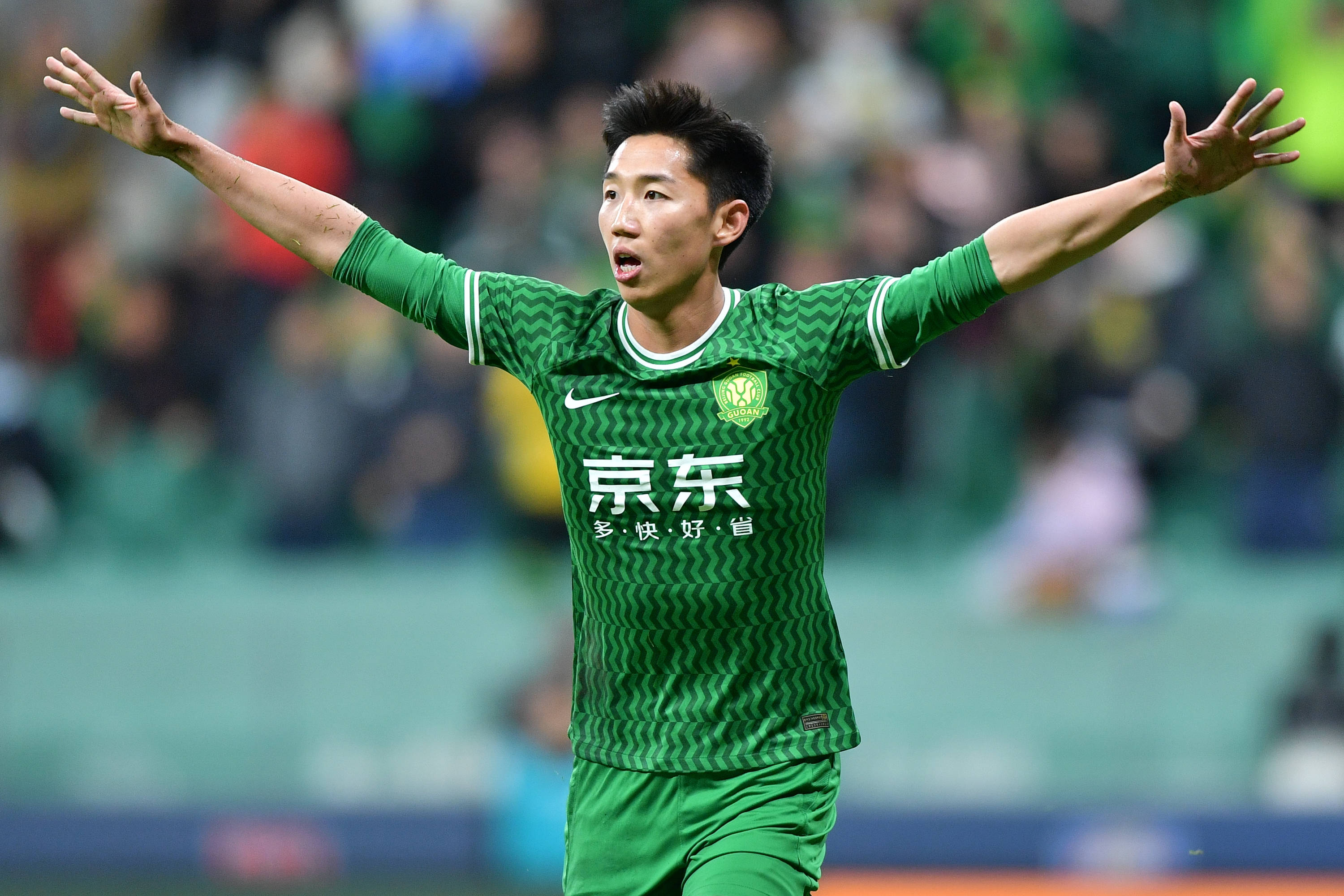 国安再胜申花，北京国安争夺亚冠前景一片光明