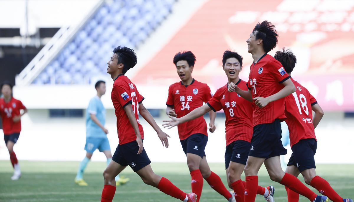 开云体育官方网站-国内足球联赛精彩比赛决定胜负引人期待