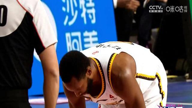 克罗地亚队惊险逆转获胜，晋级希望再现