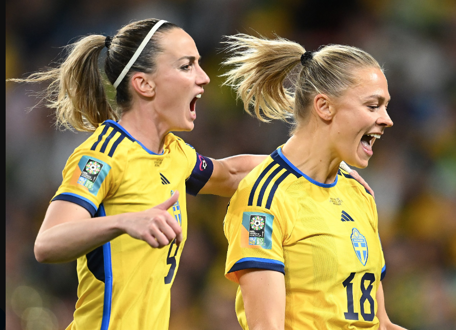 开云APP-瑞典女足球员在场上展现出顶尖水准