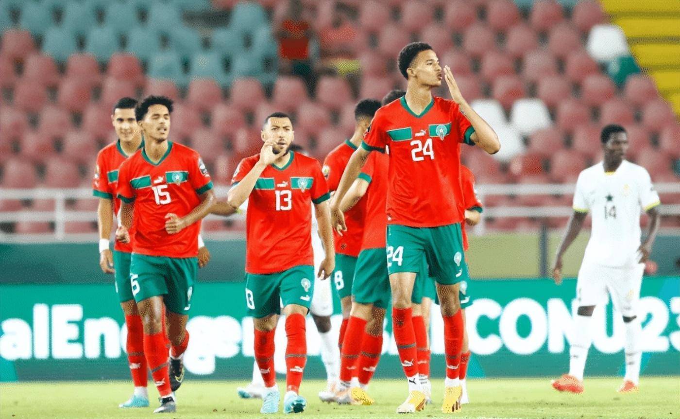 摩洛哥足球队面对挑战备战友谊赛