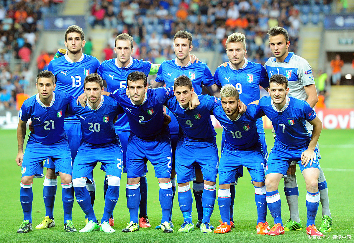 芬兰共和国队欧预赛表现出色，球迷欢呼连连