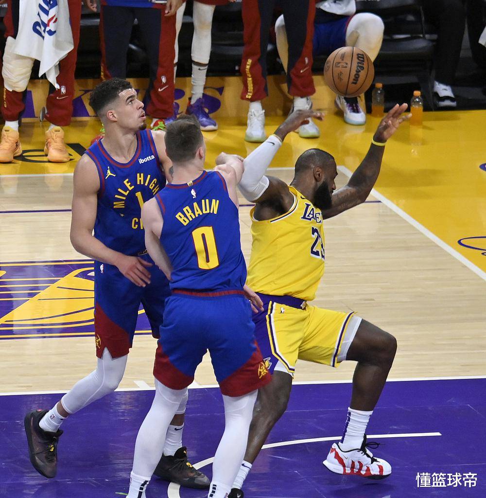 NBA季后赛：湖人不敌掘金遭遇连败