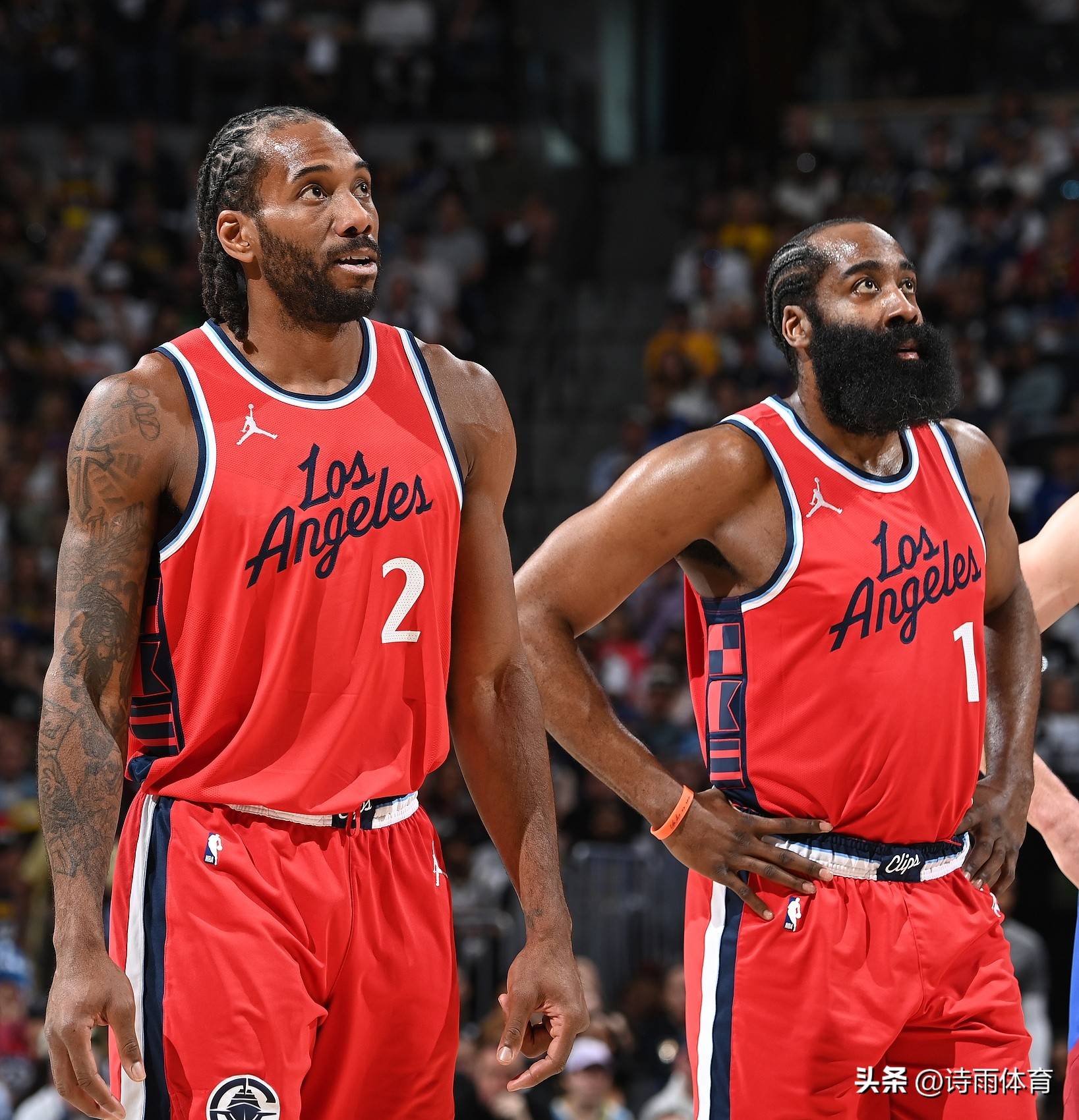 掘金横扫辽宁队，伦纳德关键制胜